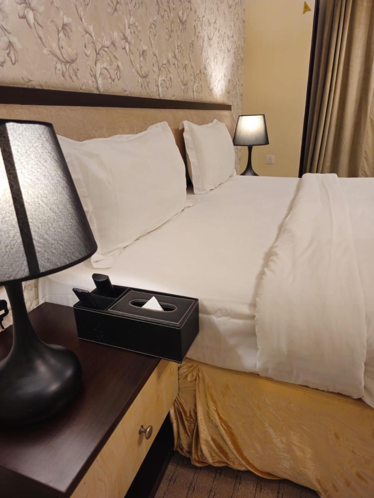 Twilight Hotel Маскат Екстериор снимка