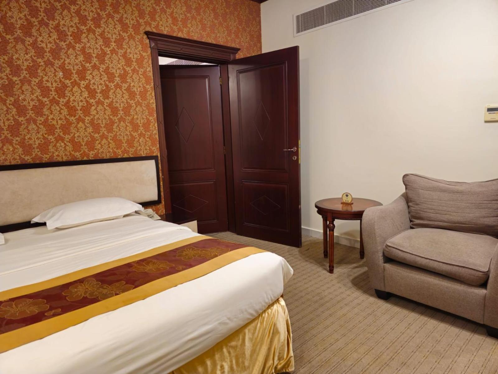 Twilight Hotel Маскат Екстериор снимка