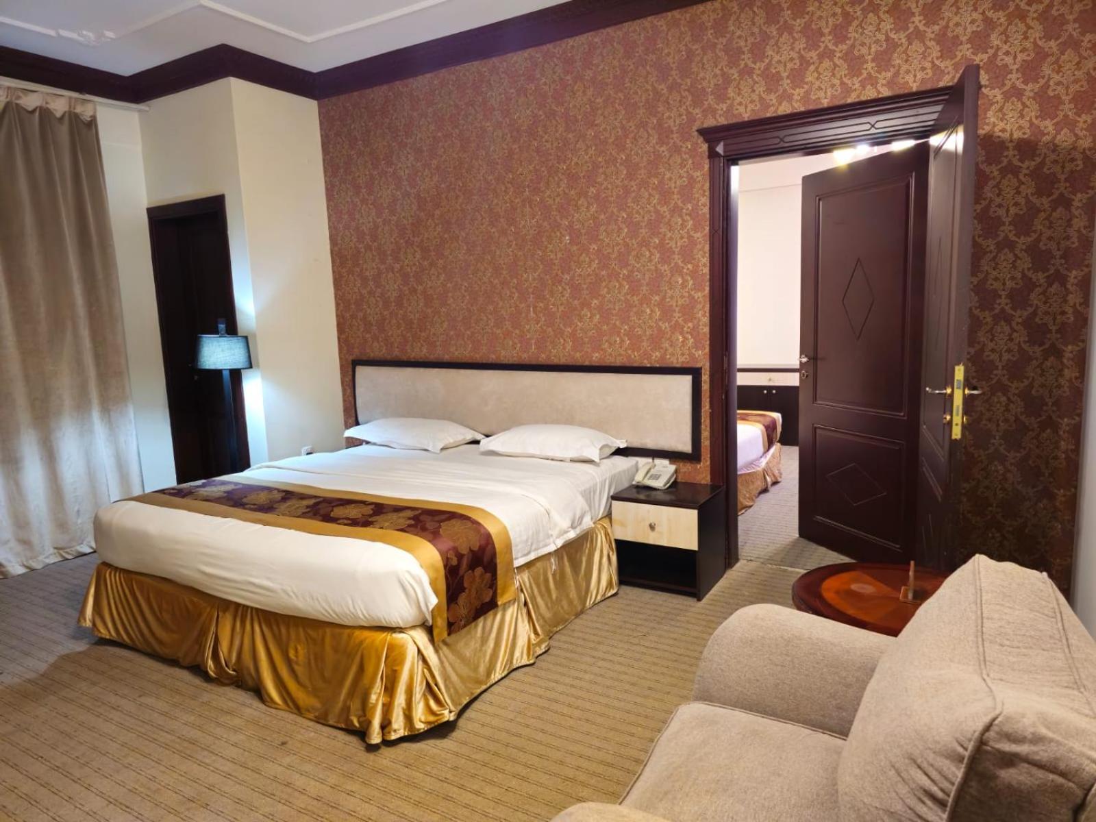 Twilight Hotel Маскат Екстериор снимка