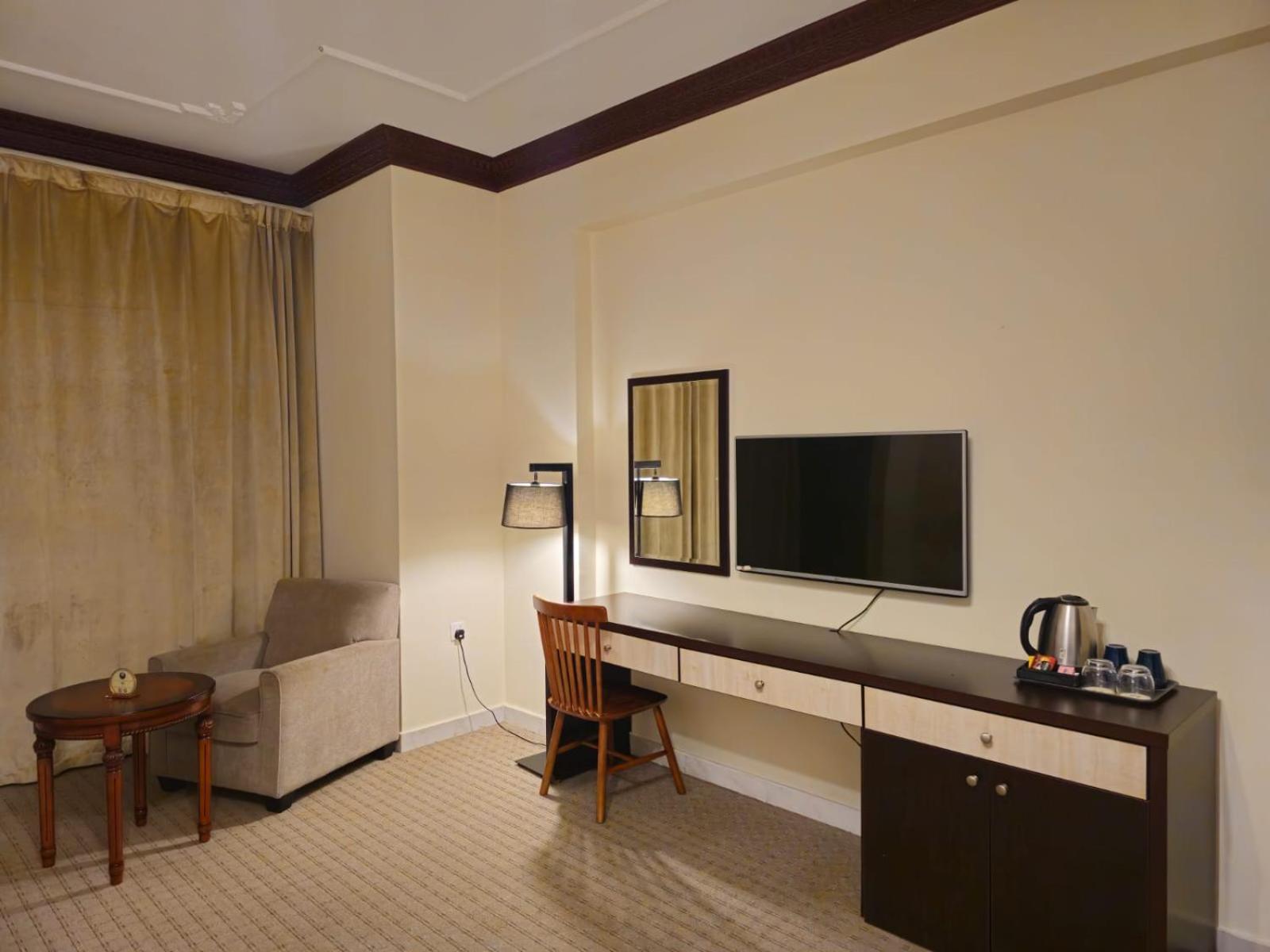 Twilight Hotel Маскат Екстериор снимка